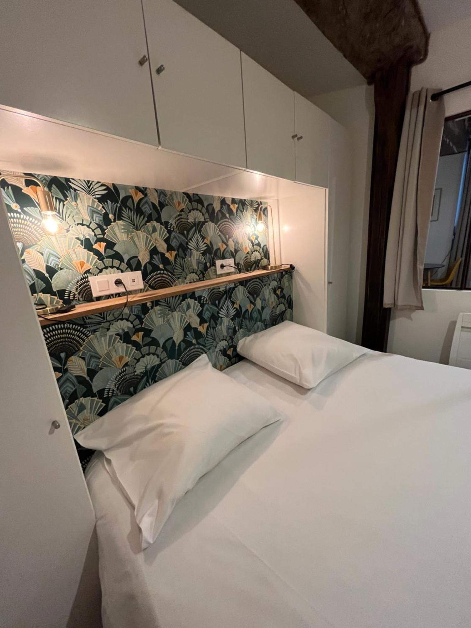 La Cour Chartraine - Cosy Appartement Avec Cour Exterieur A บลัวส์ ภายนอก รูปภาพ