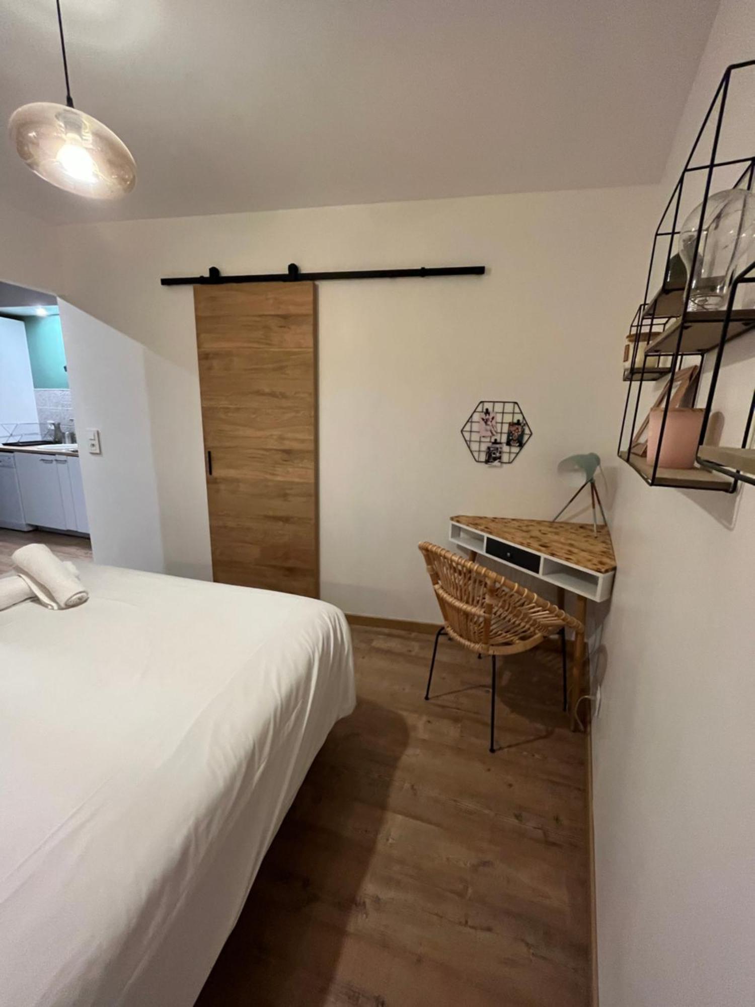 La Cour Chartraine - Cosy Appartement Avec Cour Exterieur A บลัวส์ ภายนอก รูปภาพ